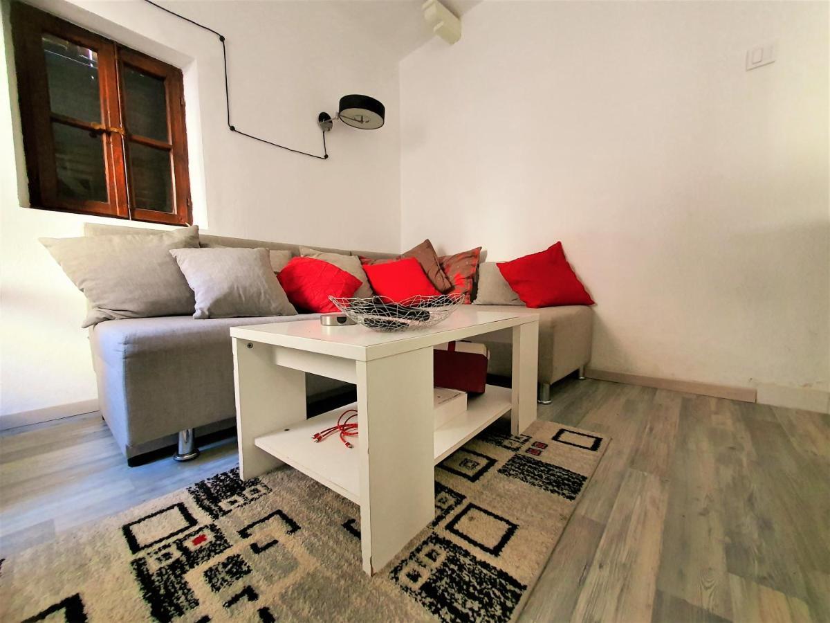 St.Tripun Apartment Kotor Extérieur photo
